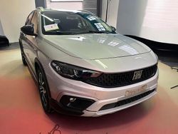 Grigio Usata 2022 Fiat Tipo Cross Tre volumi | 17.900 € (Cara)