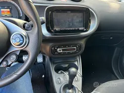 Usata 2019 Smart ForTwo Cabrio Passion Cabrio | 19.900 € (Molto cara)