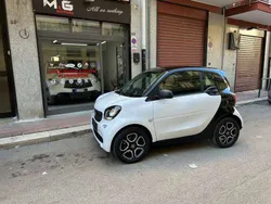 Bianco Usata 2019 Smart ForTwo Coupé Passion Due volumi | 12.990 € (Ottimo prezzo)