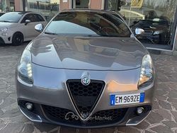 Grigio Usata 2012 Alfa Romeo Giulietta Exclusive Tre volumi | 6200 € (Super prezzo)