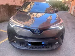 Grigio Usata 2019 Toyota C-HR Lounge SUV | 18.700 € (Buon prezzo)