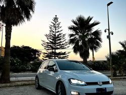 Bianco Usata 2015 VW Golf VII Highline Due volumi | 12.500 € (Buon prezzo)