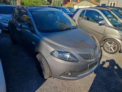 Grigio Usata 2022 Lancia Ypsilon Silver Due volumi | 7990 € (Super prezzo)