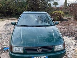 Usata 1998 VW Polo Tre volumi | 1200 €