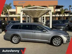 Argento Usata 2022 VW Passat Business Station wagon | 19.990 € (Buon prezzo)