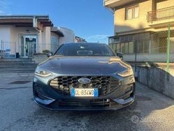 Blu/azzurro Usata 2023 Ford Focus S Tre volumi | 22.500 € (Buon prezzo)