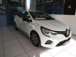 Bianco Usata 2023 Renault Clio V Equilibre Tre volumi | 13.700 € (Buon prezzo)