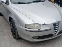 Argento Usata 2004 Alfa Romeo 147 Distinctive Due volumi | 1000 € (Ottimo prezzo)