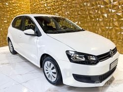 Bianco Usata 2013 VW Polo Trendline Tre volumi | 5490 € (Buon prezzo)