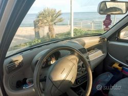 Grigio Usata 2001 Fiat 600 Due volumi | 600 €