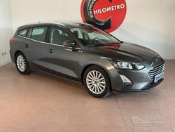 Grigio Usata 2019 Ford Focus Business Edition Station wagon | 10.890 € (Buon prezzo)