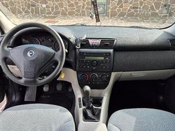 Grigio Usata 2004 Fiat Stilo Tre volumi | 1200 € (Buon prezzo)