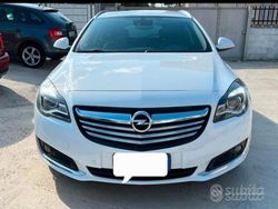 Bianco Usata 2014 Opel Insignia Tre volumi | 8000 € (Molto cara)