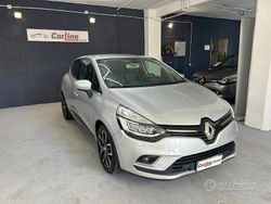 Grigio Usata 2017 Renault Clio IV Tre volumi | 9600 € (Buon prezzo)