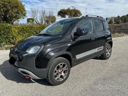 Usata 2018 Fiat Panda Cross Cross Due volumi | 16.000 € (Cara)