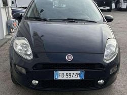 Usata 2016 Fiat Punto Street Tre volumi | 2600 € (Buon prezzo)