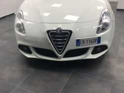 Bianco Usata 2013 Alfa Romeo Giulietta Exclusive Due volumi | 5999 € (Super prezzo)