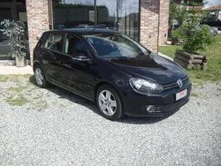 Nero Usata 2010 VW Golf VI Comfortline Tre volumi | 6500 € (Buon prezzo)