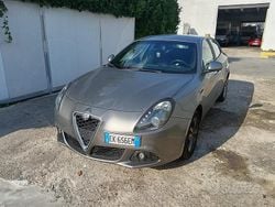 Usata 2011 Alfa Romeo Giulietta Tre volumi | 5999 € (Buon prezzo)