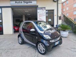 Nero Usata 2003 Smart ForTwo Coupé Due volumi | 3300 € (Cara)