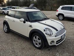 Bianco Usata 2010 Mini Cooper D Due volumi | 3500 € (Ottimo prezzo)