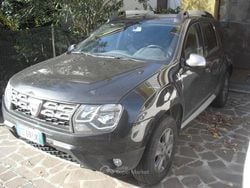 Nero Usata 2016 Dacia Duster Lauréate SUV | 8500 € (Buon prezzo)