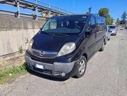 Nero Usata 2014 Opel Vivaro Monovolume | 12.900 € (Buon prezzo)
