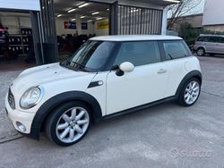 Beige Usata 2008 Mini Cooper Chili Due volumi | 3990 € (Cara)