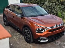 Marrone Usata 2021 Citroën e-C4 Tre volumi | 15.000 € (Buon prezzo)