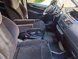 Nero Usata 2009 Citroën Grand C4 Picasso Exclusive Monovolume | 4300 €