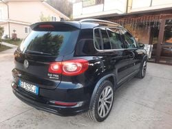 Nero Usata 2011 VW Tiguan R-line SUV | 7400 € (Buon prezzo)