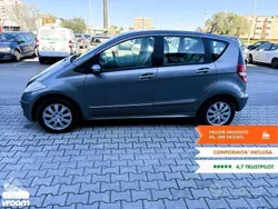 Usata 2005 Mercedes A150 Classic Monovolume | 2299 € (Buon prezzo)