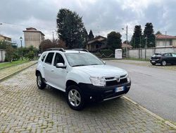 Bianco Usata 2011 Dacia Duster Lauréate SUV | 5900 € (Buon prezzo)