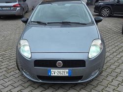Usata 2007 Fiat Grande Punto Due volumi | 1800 € (Buon prezzo)