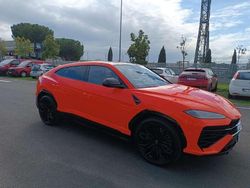 Arancione Usata 2025 Lamborghini Urus SUV | 360.000 €