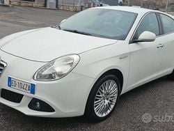Bianco Usata 2010 Alfa Romeo Giulietta Distinctive Coupé | 5990 € (Buon prezzo)
