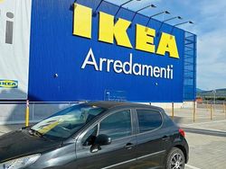 Nero Usata 2007 Peugeot 207 Tre volumi | 599 € (Buon prezzo)