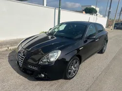 Viola Usata 2014 Alfa Romeo Giulietta Business Due volumi | 6990 € (Buon prezzo)