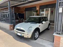 Bianco Usata 2006 Mini One D Due volumi | 4450 € (Ottimo prezzo)