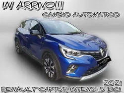 Blu/azzurro Usata 2021 Renault Captur Intens SUV | 16.900 € (Cara)