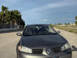 Usata 2004 Renault Mégane II Due volumi | 700 €
