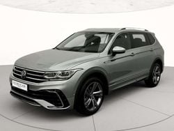 Pyrit silver metallizzato Usata 2025 VW Tiguan Allspace R-line SUV | 46.500 € (Molto cara)