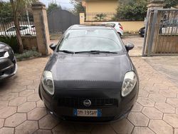 Grigio Usata 2007 Fiat Grande Punto Due volumi | 3350 € (Cara)