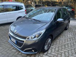 Grigio Usata 2016 Peugeot 208 Due volumi | 4990 € (Super prezzo)