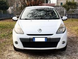 Bianco Usata 2012 Renault Clio IV Tre volumi | 2000 € (Super prezzo)
