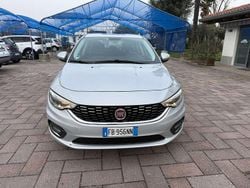Argento Usata 2016 Fiat Tipo Opening Edition Tre volumi | 3900 € (Buon prezzo)