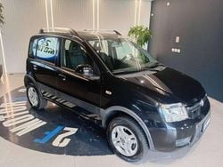 Other Usata 2011 Fiat Panda 4x4 Climbing Due volumi | 4900 € (Buon prezzo)