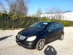 Nero Usata 2008 Mercedes B180 Monovolume | 3500 € (Buon prezzo)