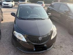 Nero Usata 2023 Lancia Ypsilon Gold Due volumi | 10.500 € (Ottimo prezzo)