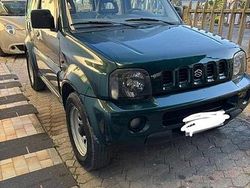 Verde Usata 2000 Suzuki Jimny SUV | 6800 €